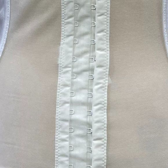 Dominique White Satin & Stretch Mesh Boned Strapless Low Back Bustier Size 34D - Picture 8 of 8